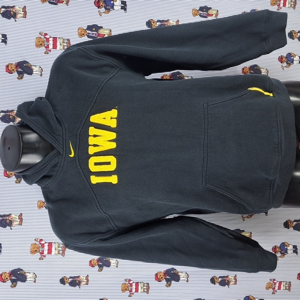 Nike Team University of Iowa black & gold raised font youth XL adult med hoodie